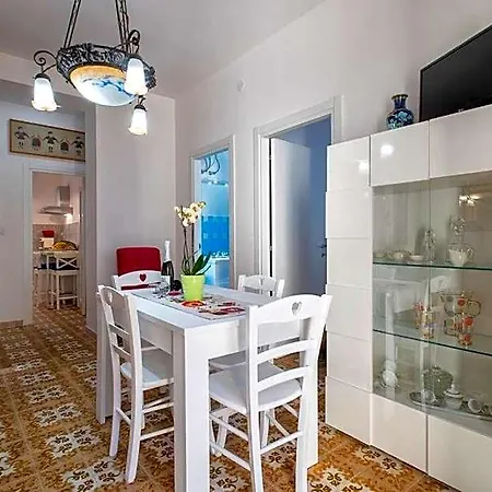 100 Metri Dal Mare Apartment